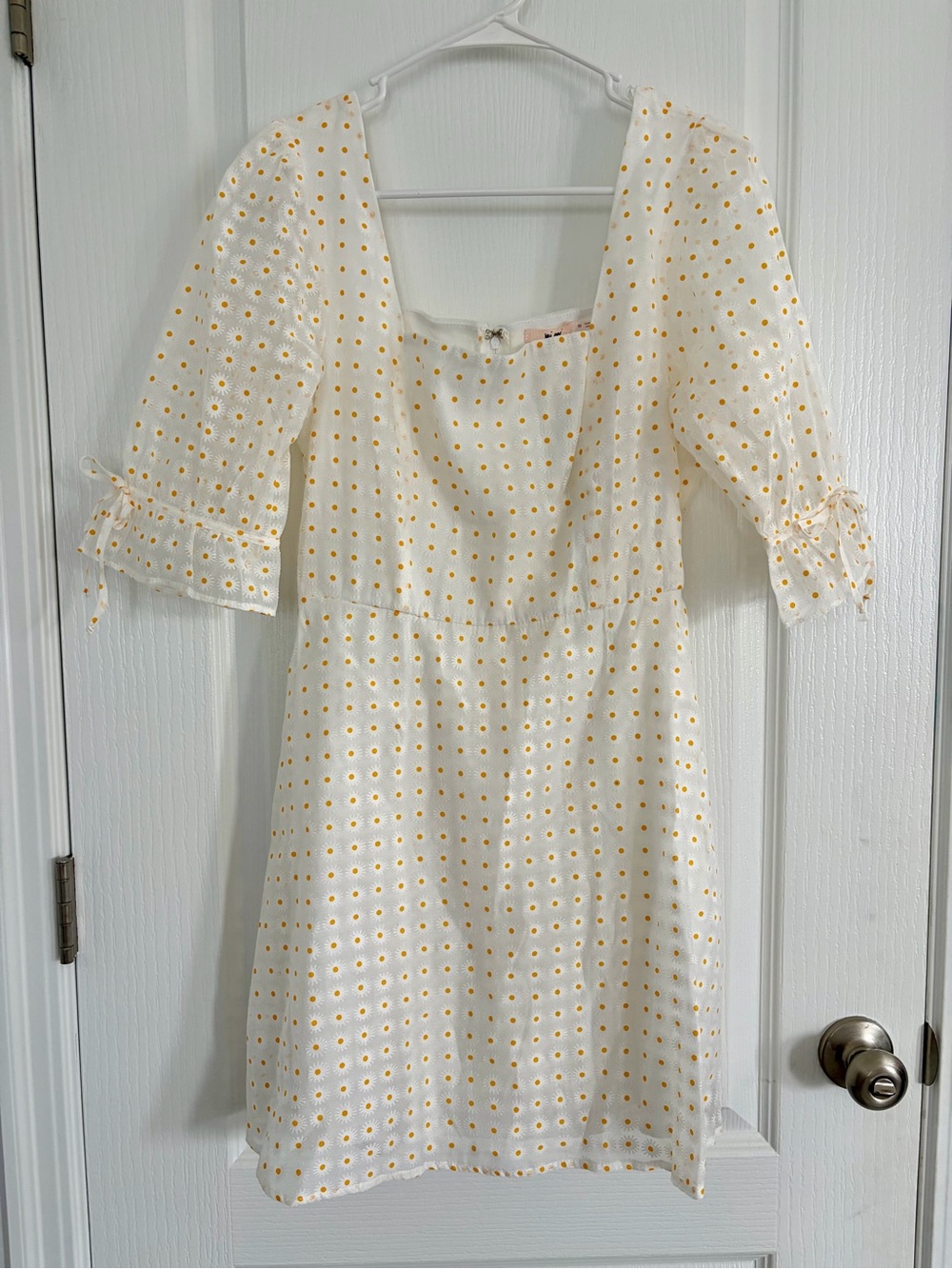 Francesca's Cream Sundress with Yellow Daisy Print